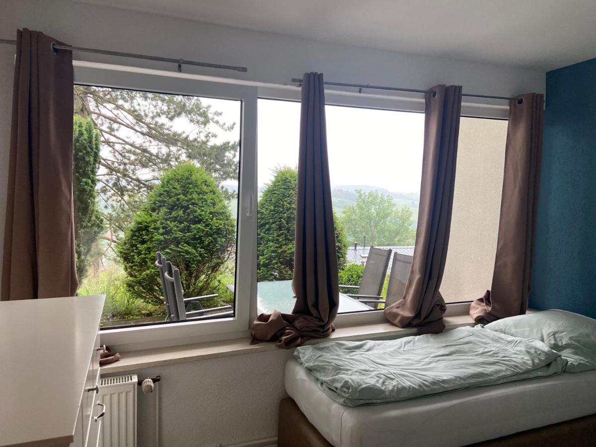 Traumhaftes Ferienhaus Husen Exteriör bild