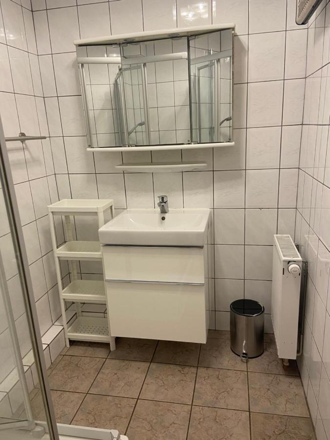 Traumhaftes Ferienhaus Husen Exteriör bild